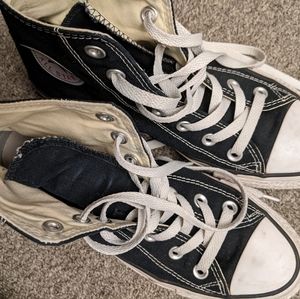 Converse All Star Hi-Tops Size 7